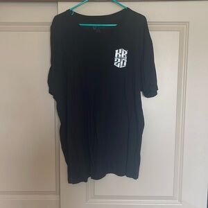 Men Tshirt
